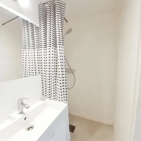 Apartment Loftowe Studio Pod Muralem