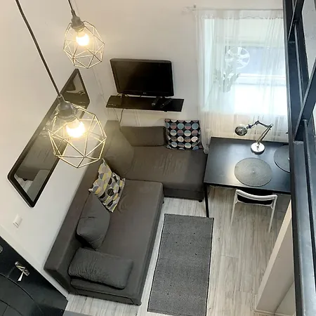 Loftowe Studio Pod Muralem Lodz