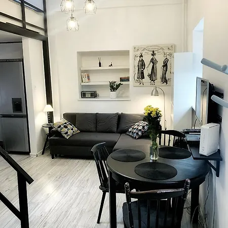 Apartment Loftowe Studio Pod Muralem *